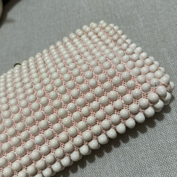 Vintage Candy Dot Clutch-White-Gold Toned Metal Trim-9x5-Kiss Lock Closure - Picture 3 of 16